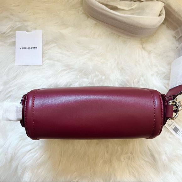 New! MARC JACOBS Insignia Full Flap Logo Crossbody Bag in Pomegranate - Picture 11 of 14